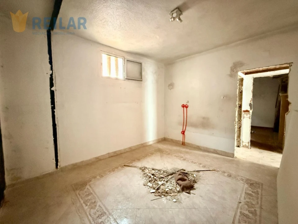 Moradia T2 para Venda em Vialonga Foto 22