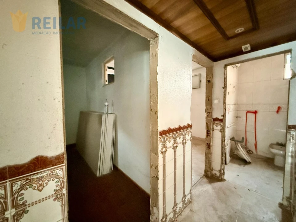 Moradia T2 para Venda em Vialonga Foto 31