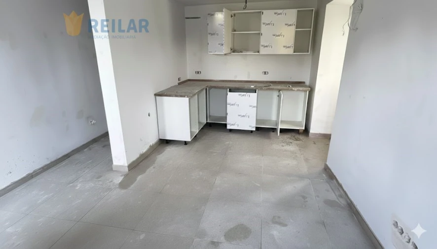 Apartamento T1 para Venda em Alenquer (Santo Estêvão e Triana) Foto 3