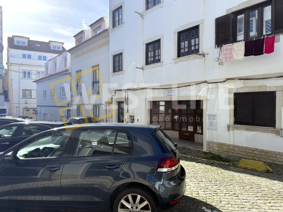 Apartamento T1 para Venda em Ericeira Foto 9