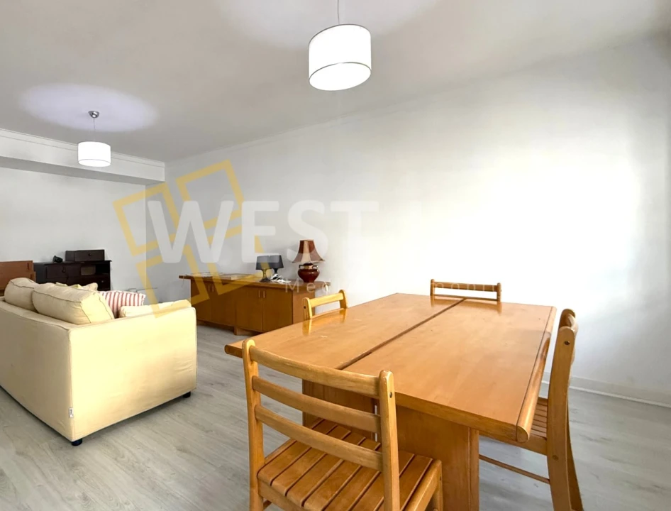 Apartamento T1 para Venda em Ericeira Foto 3