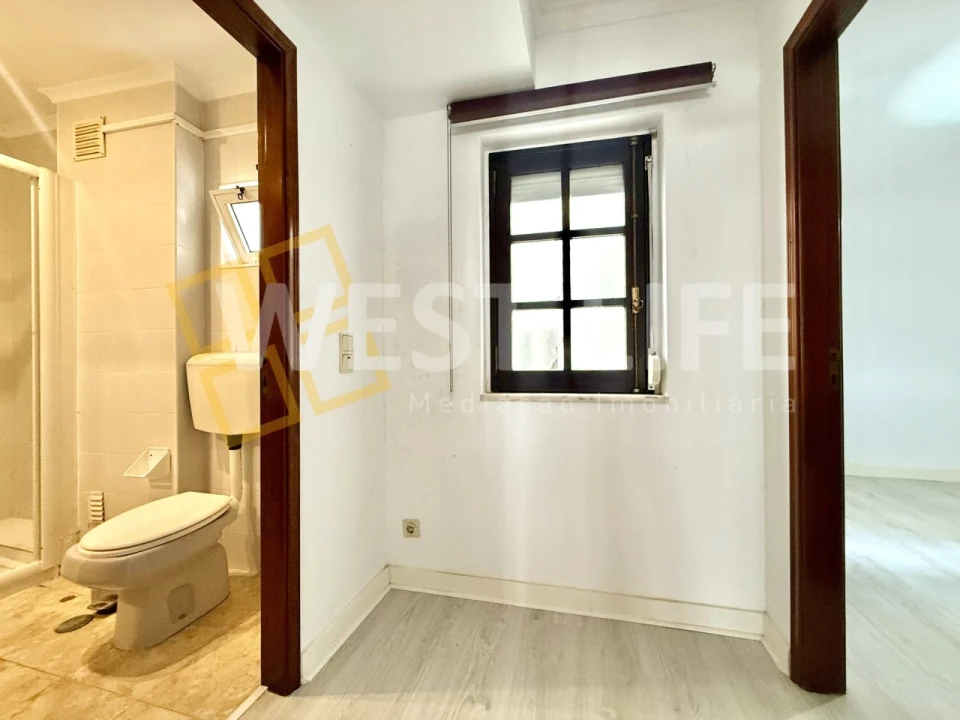 Apartamento T1 para Venda em Ericeira Foto 7