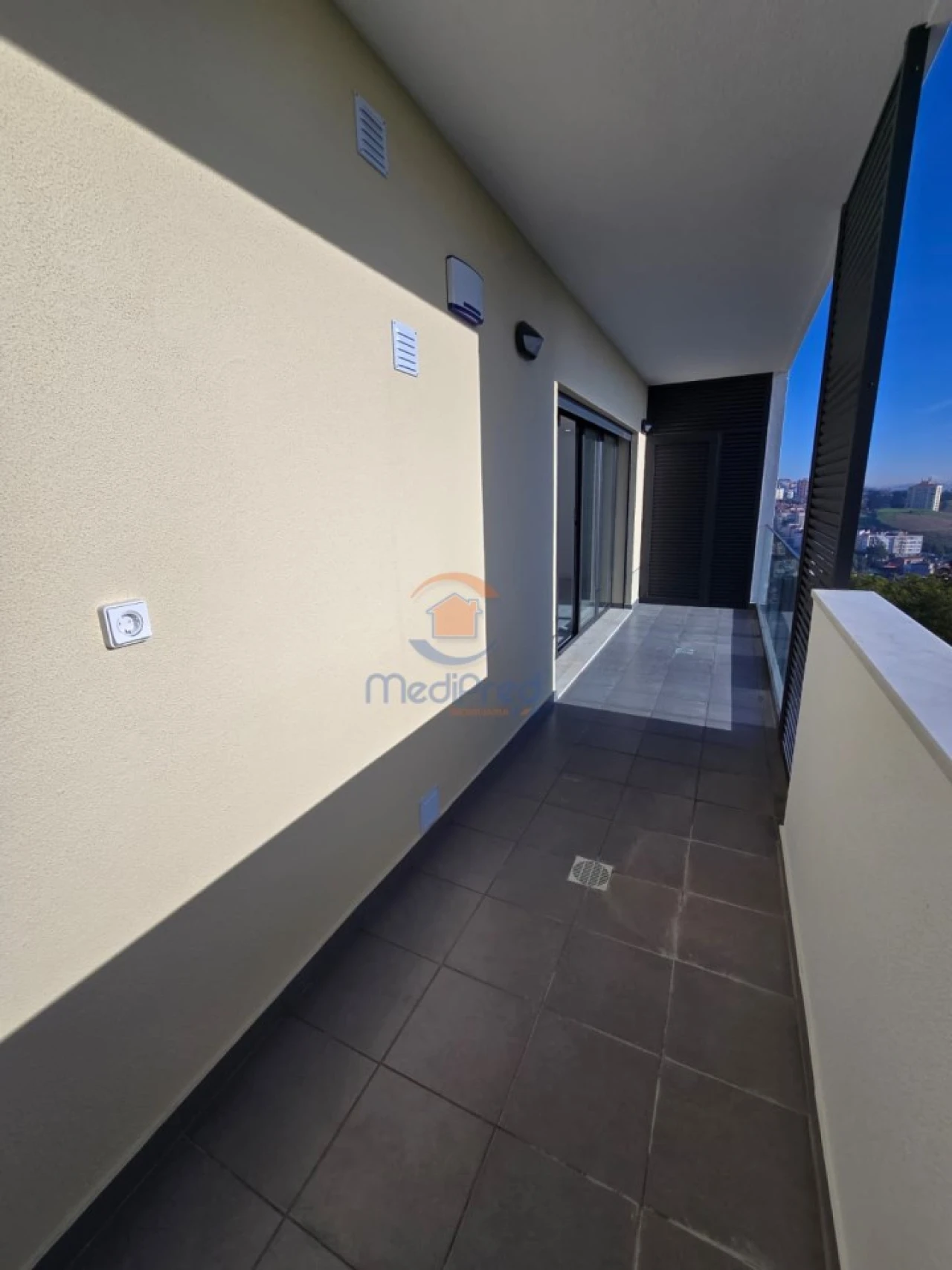 Apartamento T2 para Venda em Ramada e Caneças Foto 5