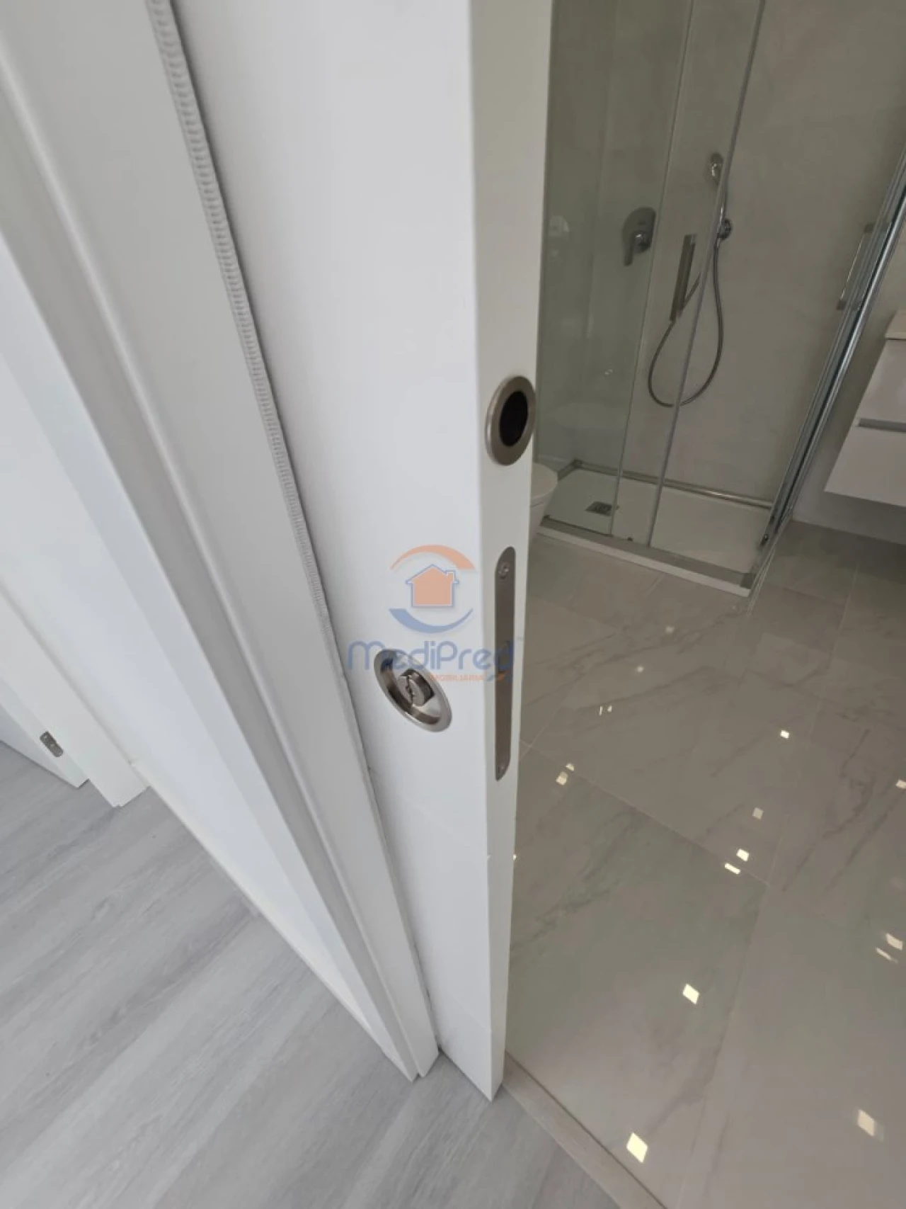 Apartamento T2 para Venda em Ramada e Caneças Foto 14