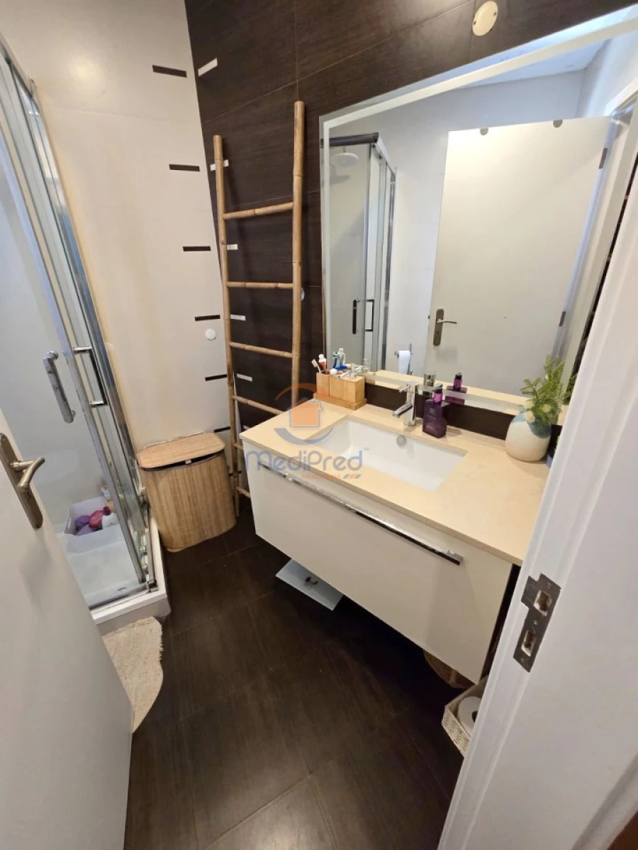 Apartamento T4 para Venda em Ramada e Caneças Foto 18