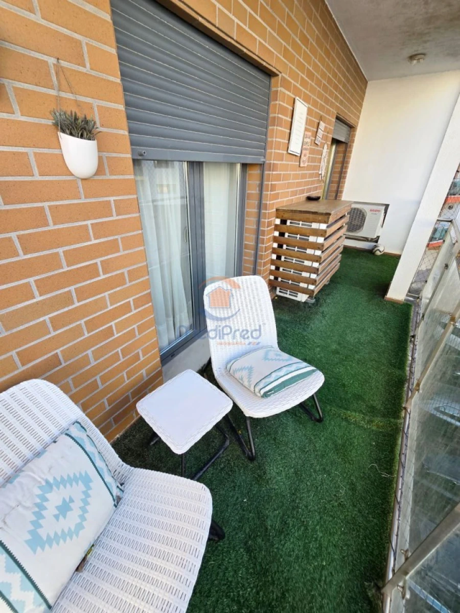 Apartamento T4 para Venda em Ramada e Caneças Foto 24