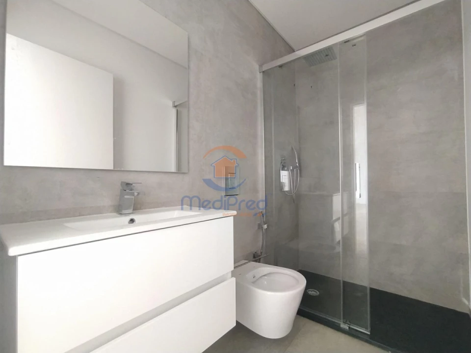 Apartamento T3 para Venda em Santo António dos Cavaleiros e Frielas Foto 13