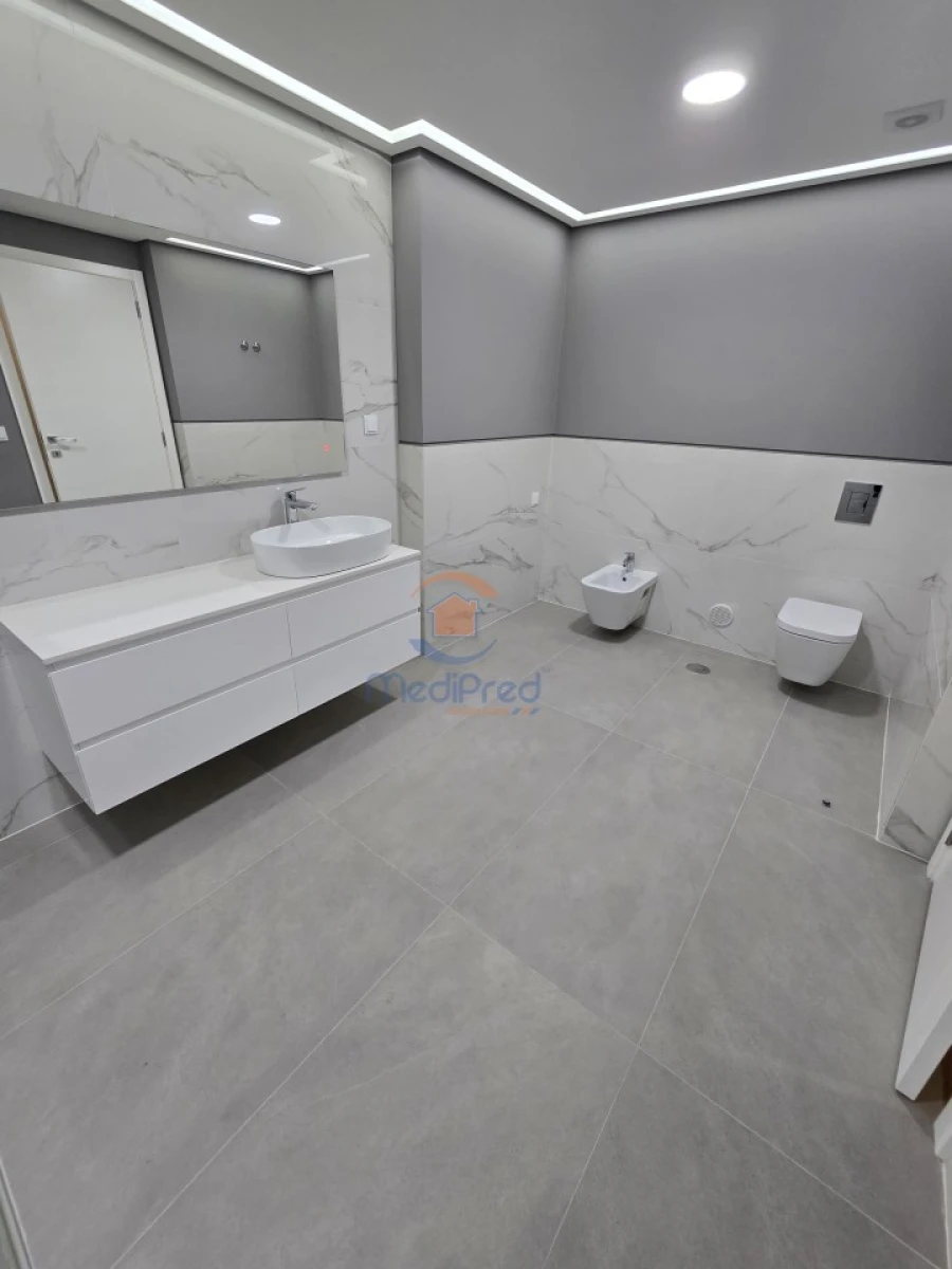 Apartamento T3 para Venda em Alverca do Ribatejo e Sobralinho Foto 12