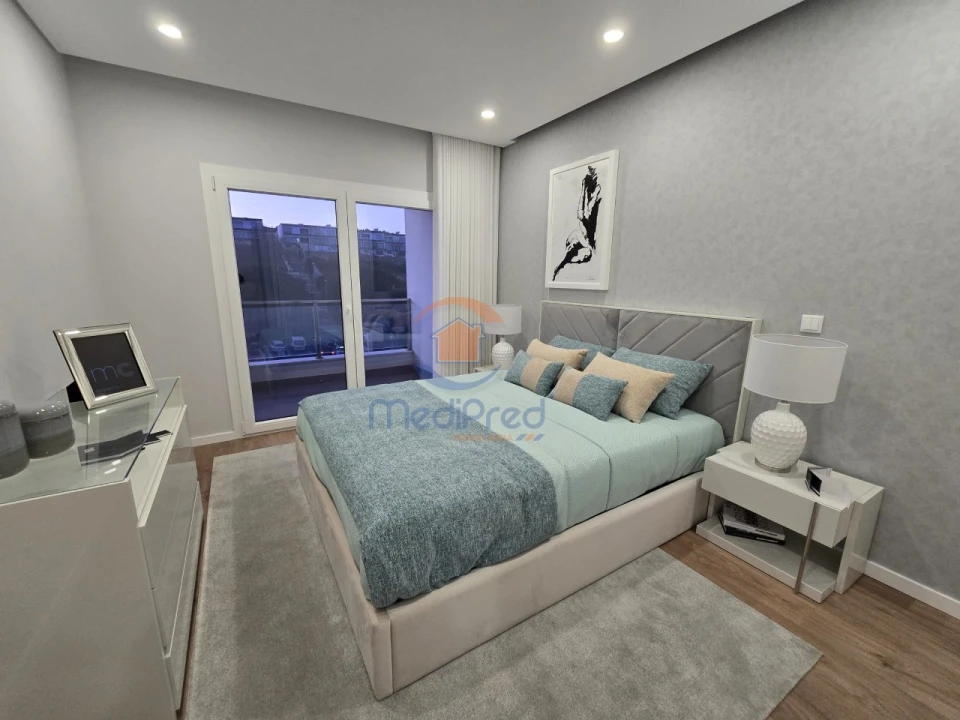 Apartamento T4 para Venda em Alverca do Ribatejo e Sobralinho Foto 13