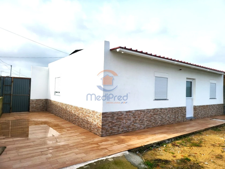 Quinta T6 para Venda em Alhos Vedros Foto 3