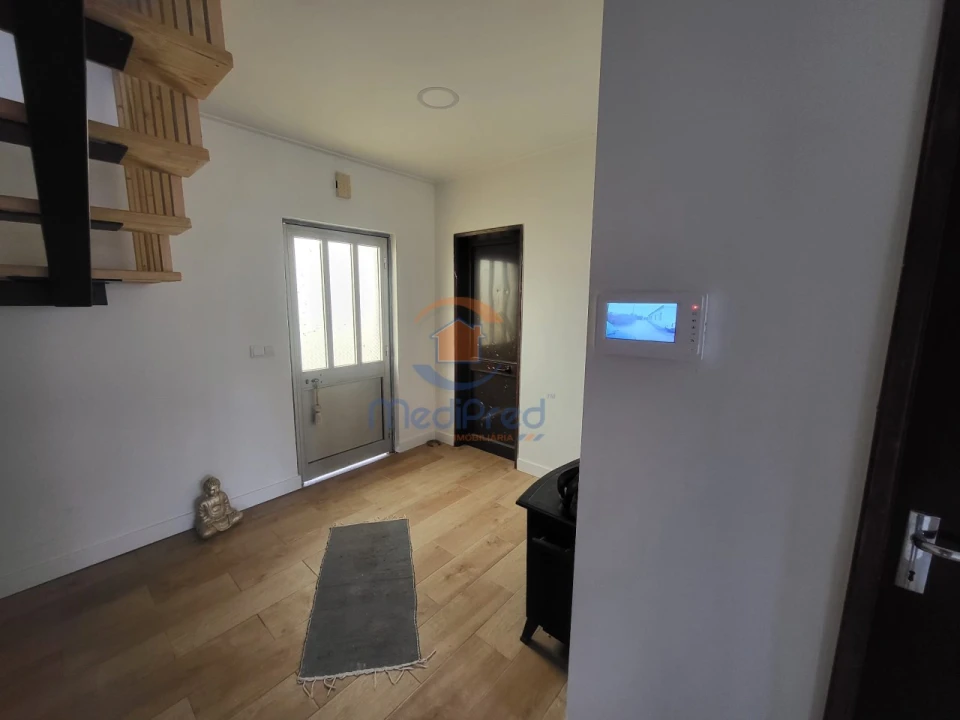 Quinta T6 para Venda em Alhos Vedros Foto 24