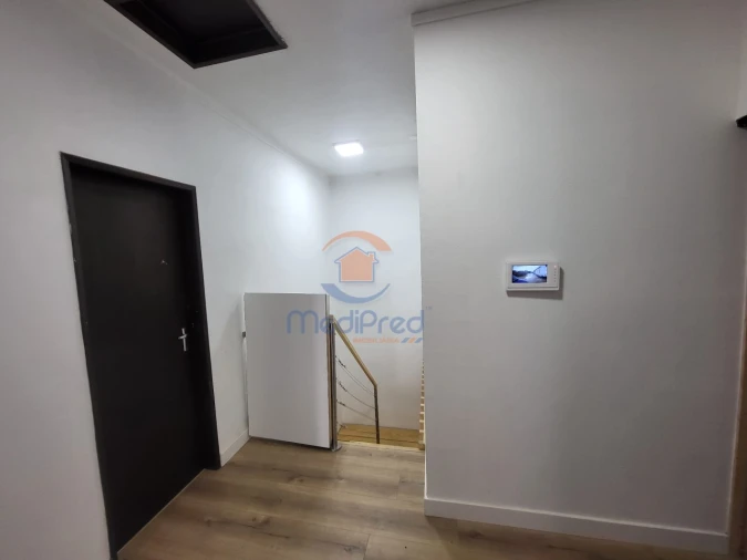 Quinta T6 para Venda em Alhos Vedros Foto 31