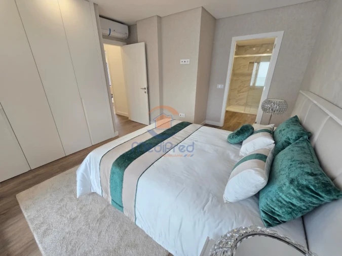 Apartamento T3 para Venda em Pontinha e Famões Foto 24