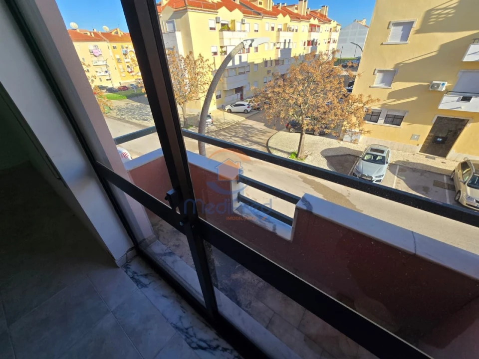 Apartamento T3 para Venda em Moita Foto 22