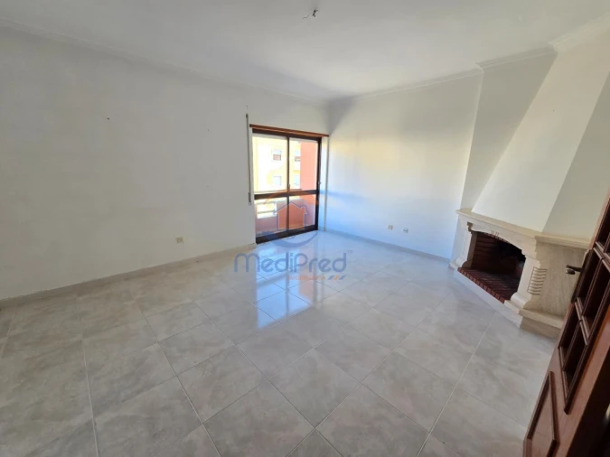 Apartamento T3 para Venda em Moita Foto 4