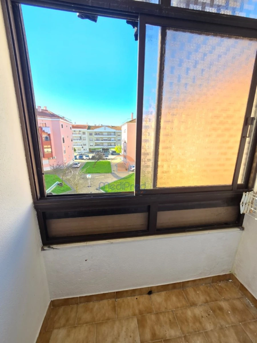 Apartamento T3 para Venda em Moita Foto 10