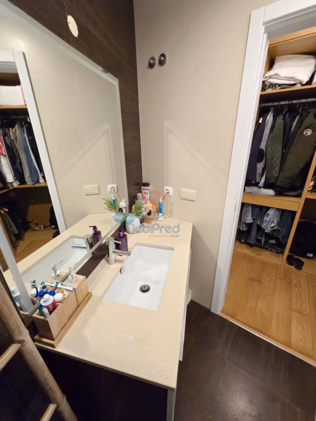 Apartamento T3 para Venda em Ramada e Caneças Foto 22