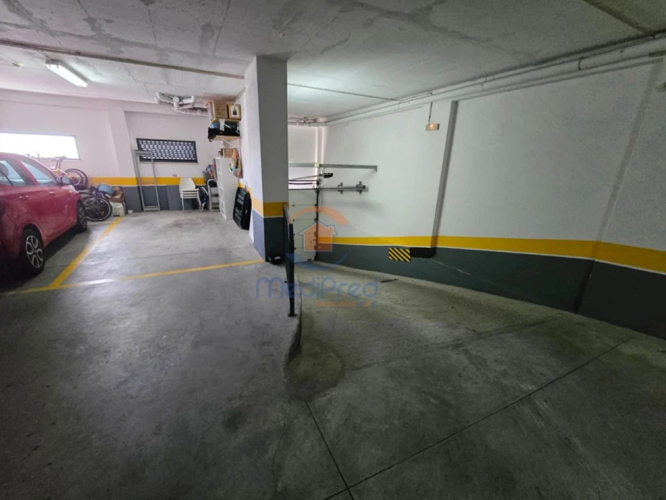 Apartamento T3 para Venda em Ramada e Caneças Foto 34