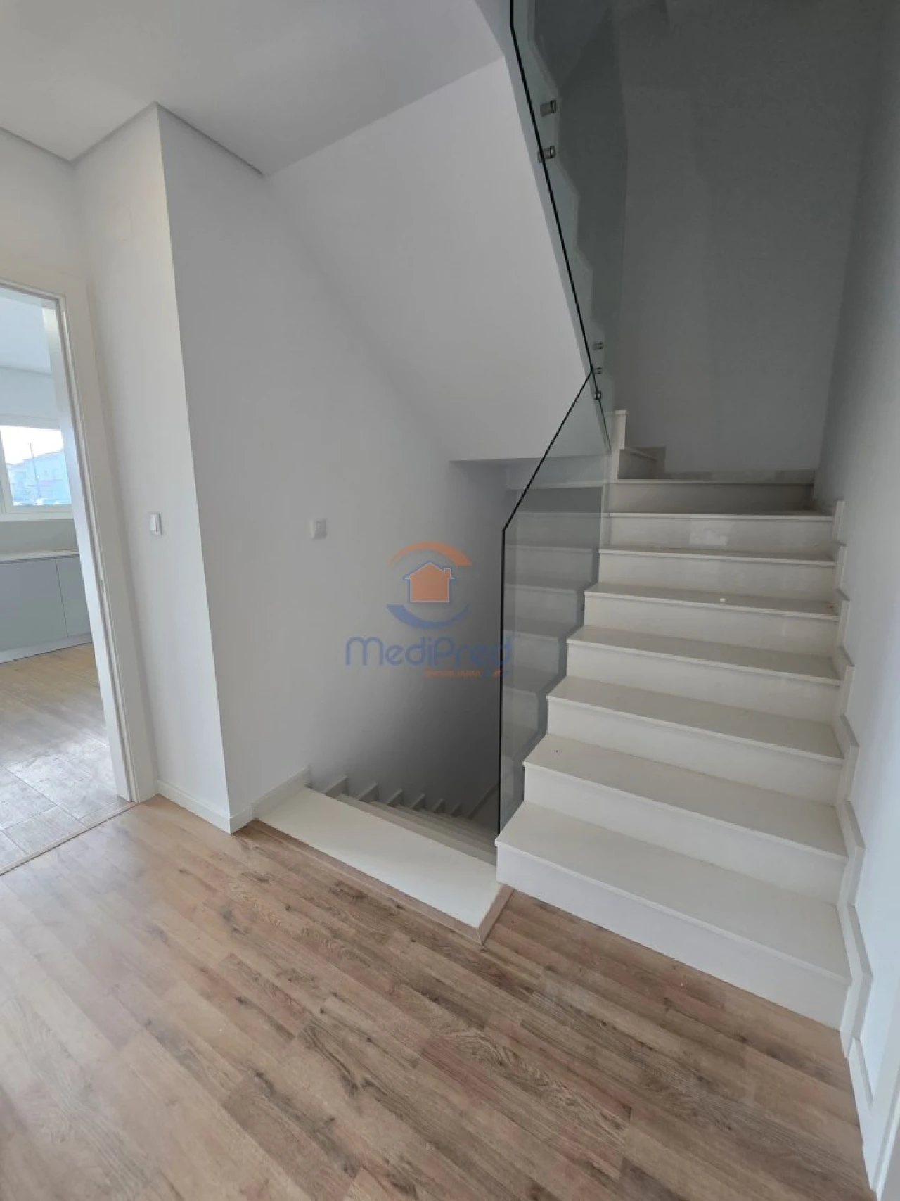 Moradia T4 para Venda em Pontinha e Famões Foto 17