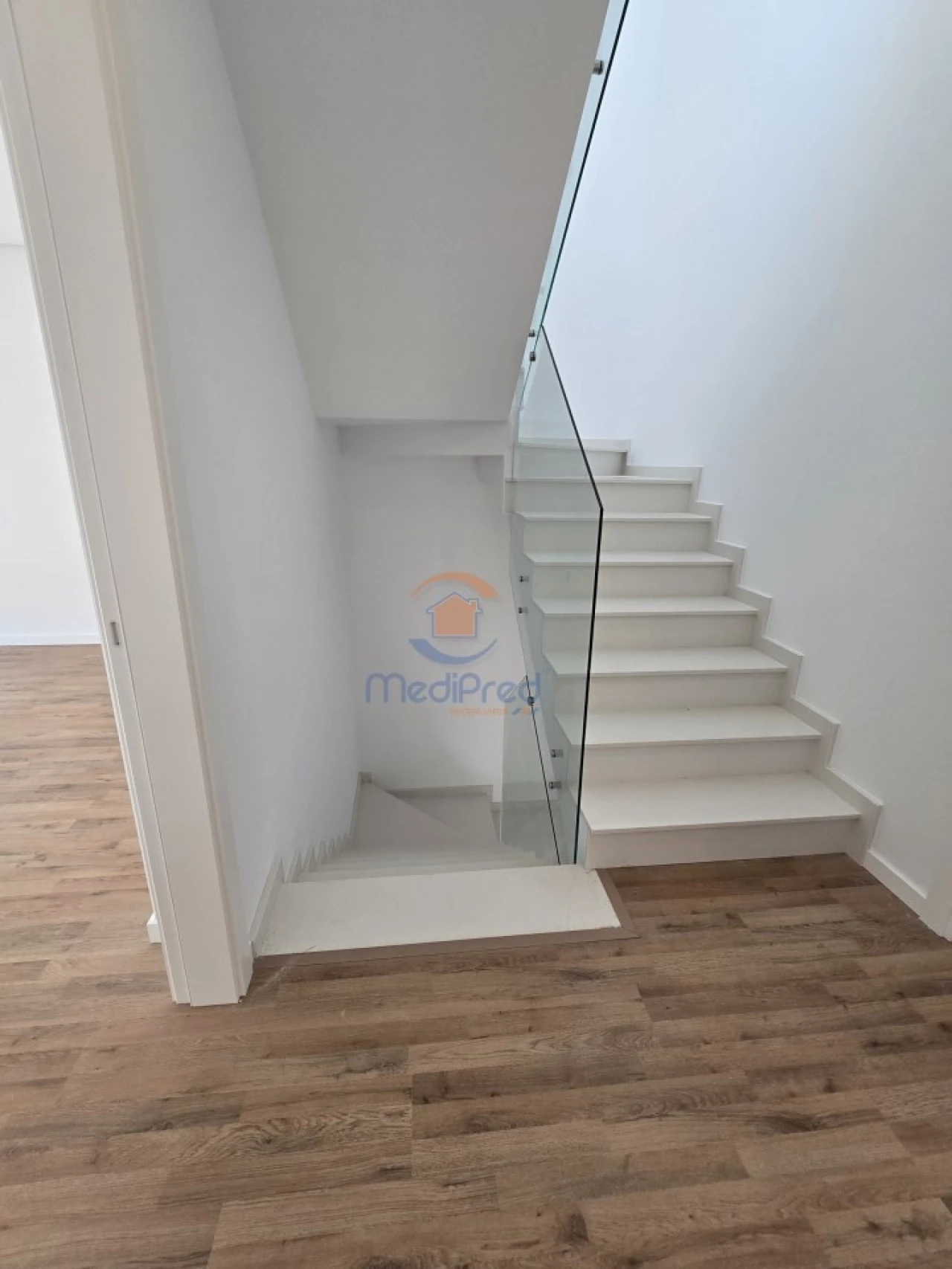 Moradia T4 para Venda em Pontinha e Famões Foto 42