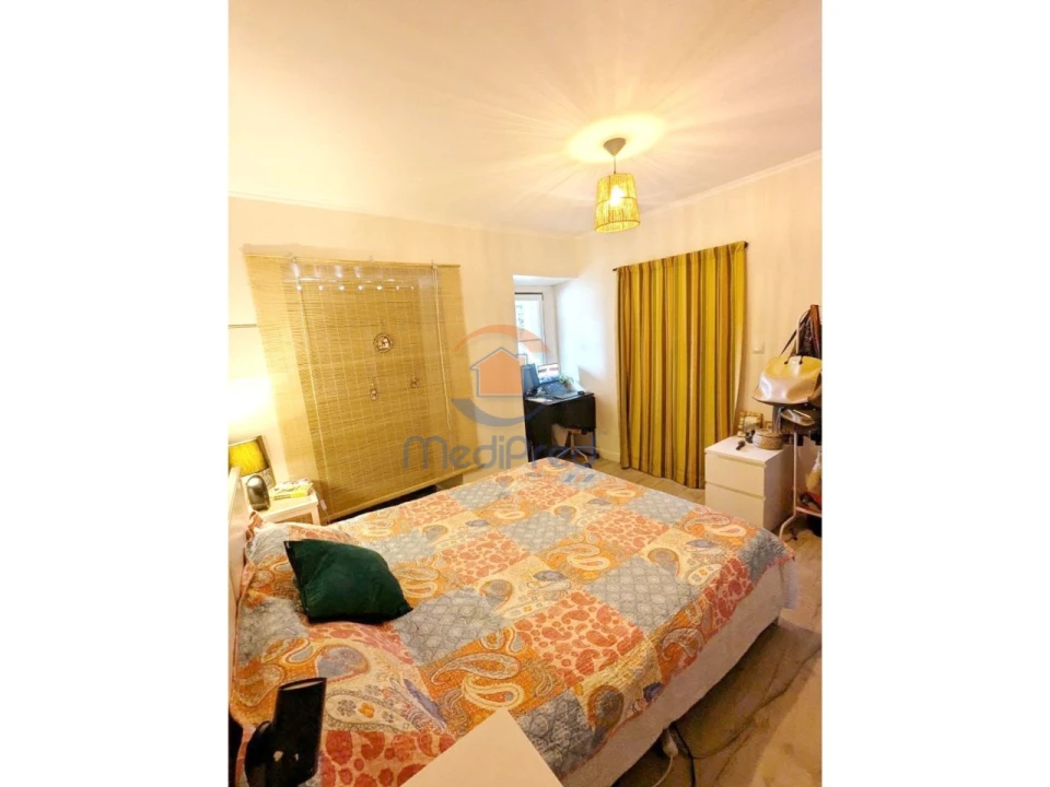 Moradia T2 para Venda em Carvoeira e Carmões Foto 10