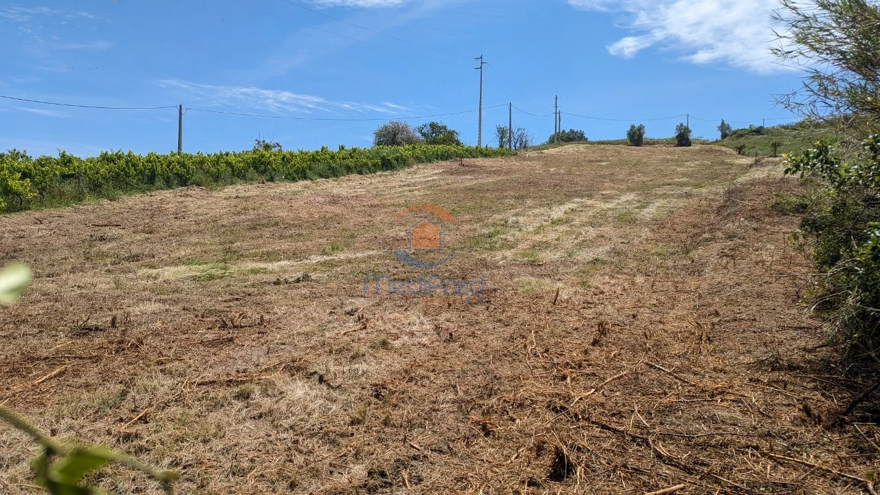 Moradia T2 para Venda em Carvoeira e Carmões Foto 31