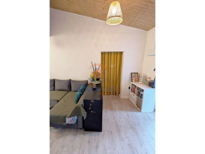 Moradia T2 para Venda em Carvoeira e Carmões Foto 7