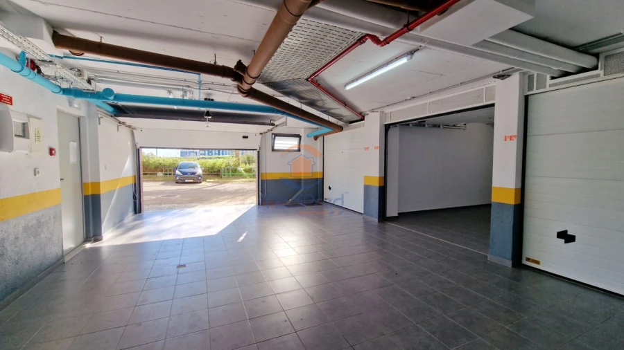 Apartamento T3 para Arrendamento em Ramada e Caneças Foto 32