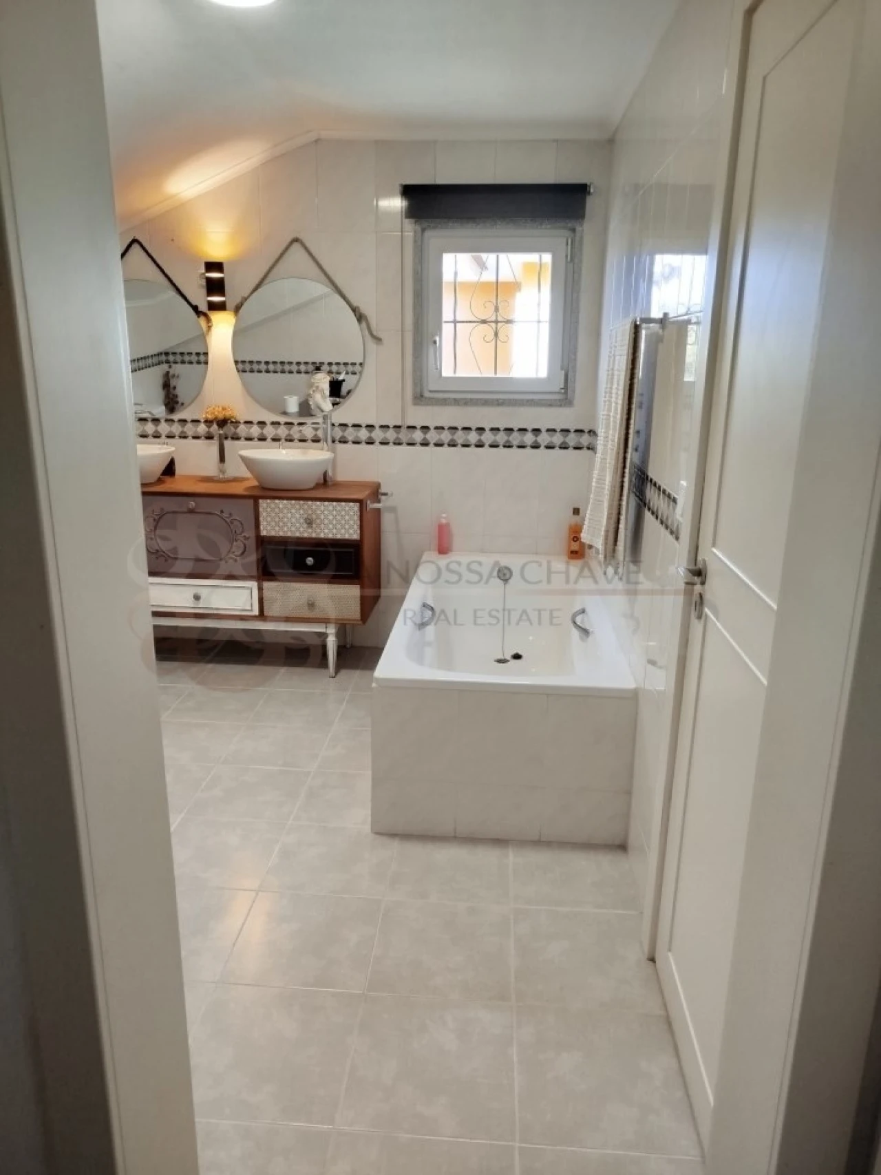 Moradia T4 para Venda em Charneca de Caparica e Sobreda Foto 43