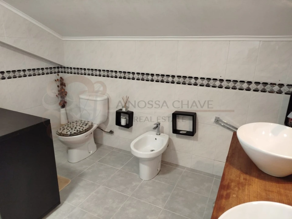 Moradia T4 para Venda em Charneca de Caparica e Sobreda Foto 45