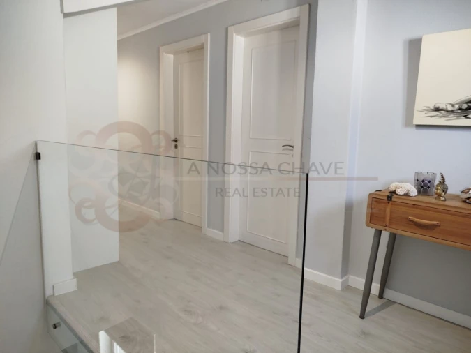 Moradia T4 para Venda em Charneca de Caparica e Sobreda Foto 41