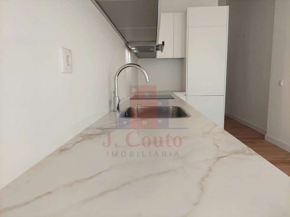 Moradia T2 para Venda em Caldas da Rainha - Santo Onofre e Serra do Bouro Foto 18