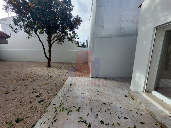 Moradia T2 para Venda em Caldas da Rainha - Santo Onofre e Serra do Bouro Foto 4