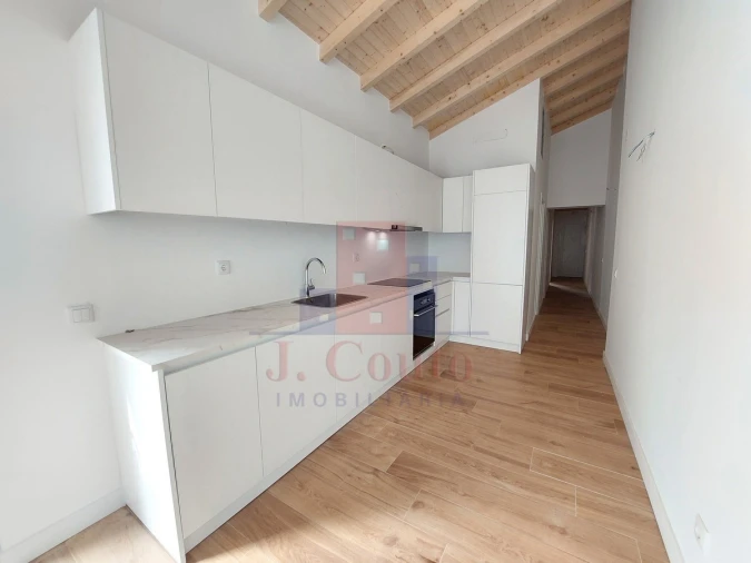 Moradia T2 para Venda em Caldas da Rainha - Santo Onofre e Serra do Bouro Foto 17