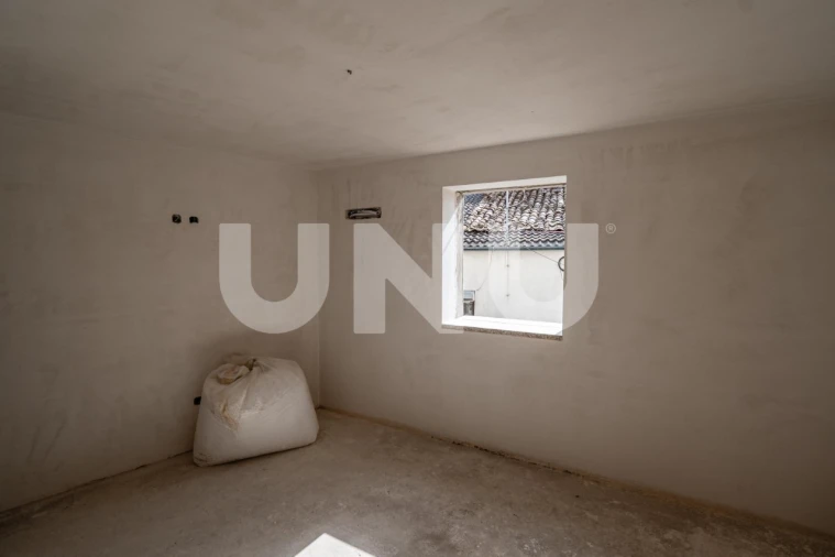 Apartamento T2 para Venda em Teixoso e Sarzedo Foto 13