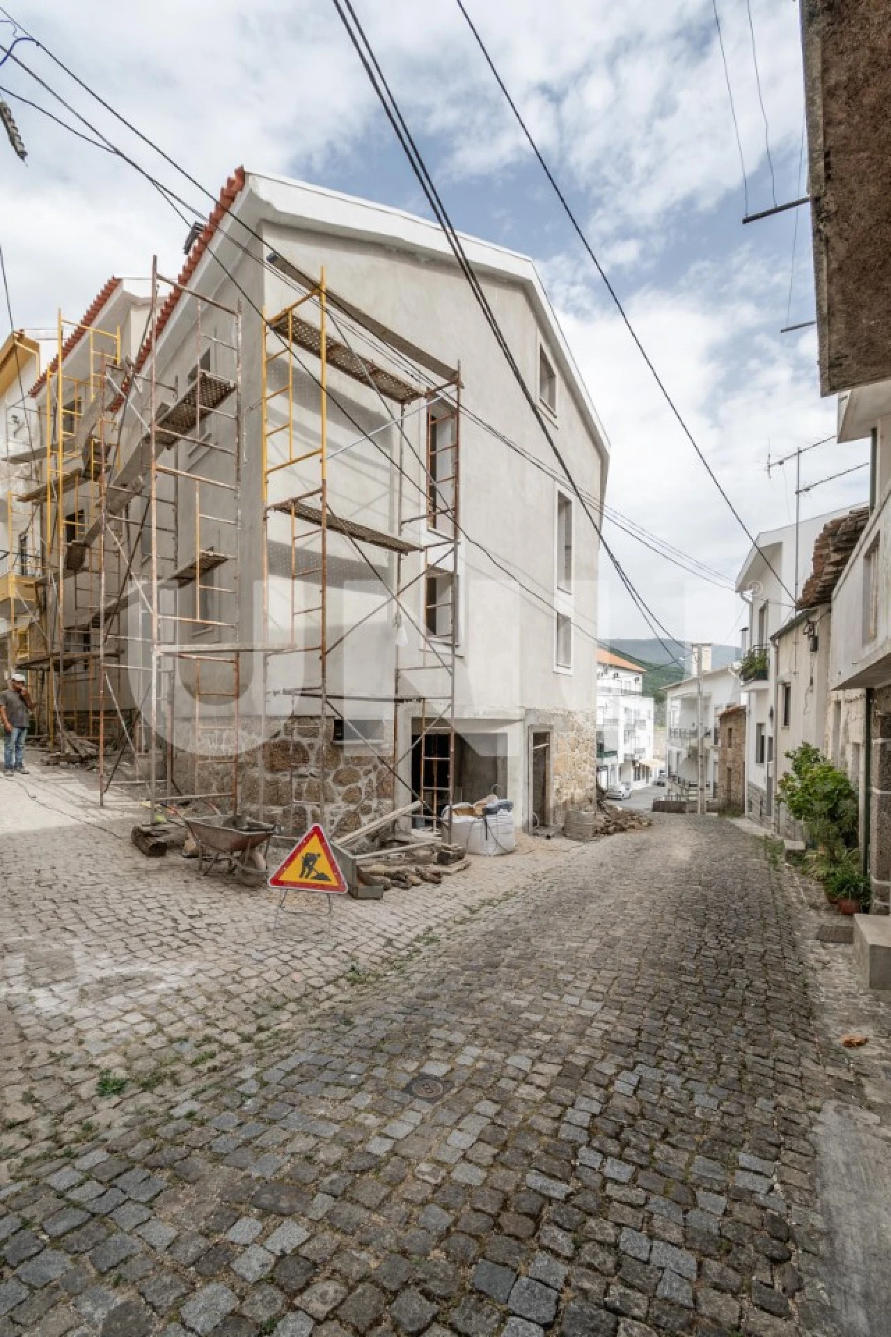 Apartamento T1 para Venda em Teixoso e Sarzedo Foto 2
