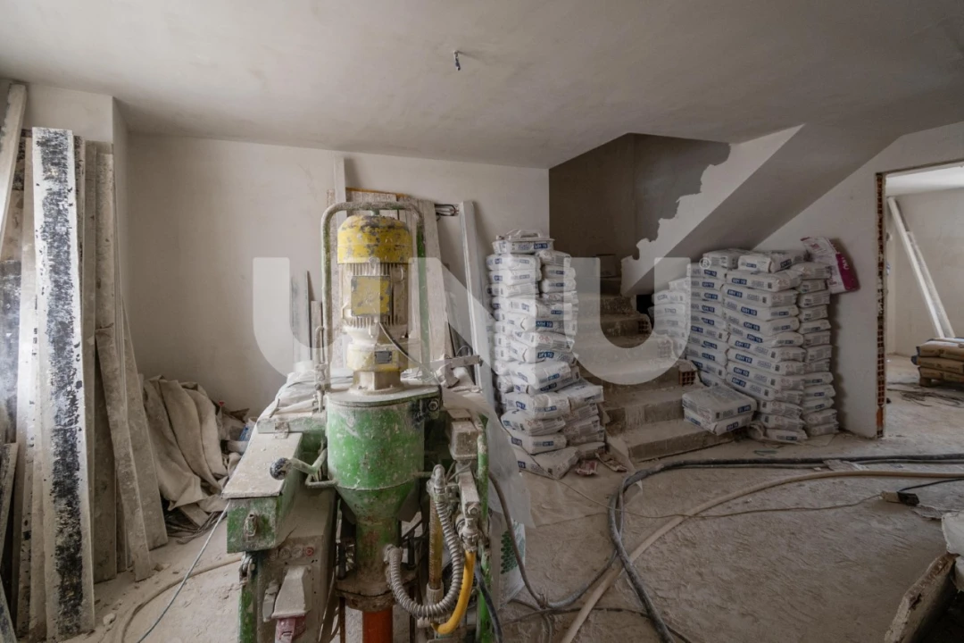 Apartamento T2 para Venda em Teixoso e Sarzedo Foto 9