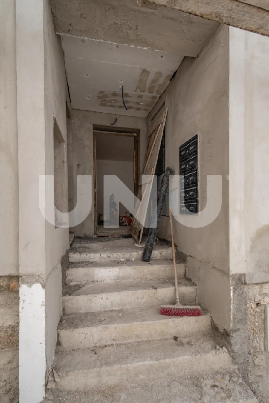 Apartamento T2 para Venda em Teixoso e Sarzedo Foto 7