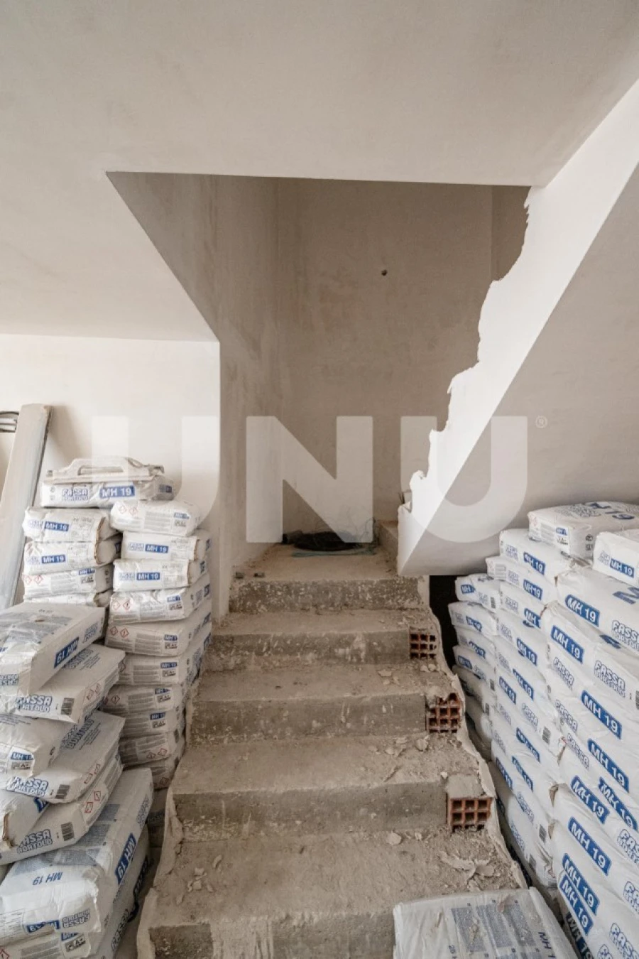 Apartamento T2 para Venda em Teixoso e Sarzedo Foto 15