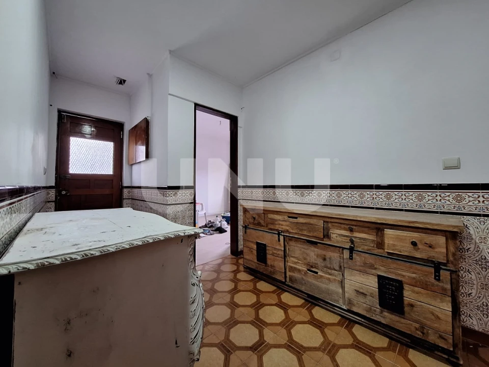 Moradia T3 para Arrendamento em Amora Foto 8