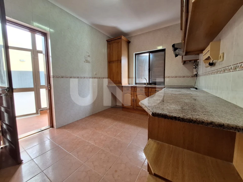 Moradia T3 para Arrendamento em Amora Foto 22