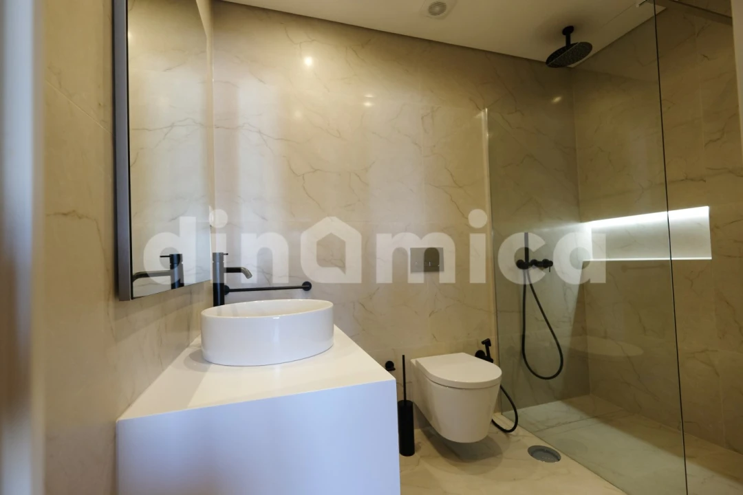 Apartamento T3 para Venda em Vila Nova de Famalicão e Calendário Foto 12