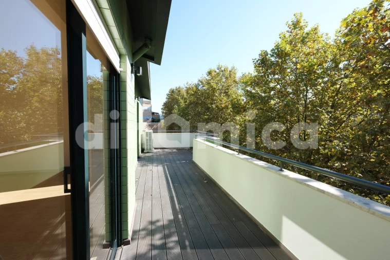 Apartamento T3 para Venda em Vila Nova de Famalicão e Calendário Foto 6