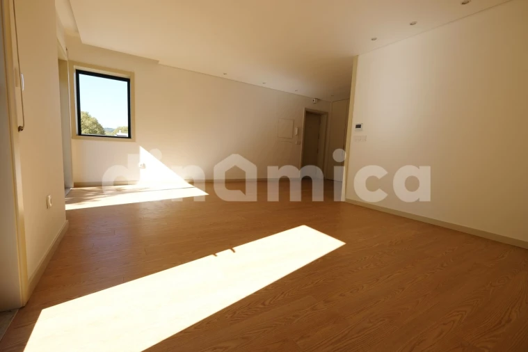 Apartamento T3 para Venda em Vila Nova de Famalicão e Calendário Foto 7