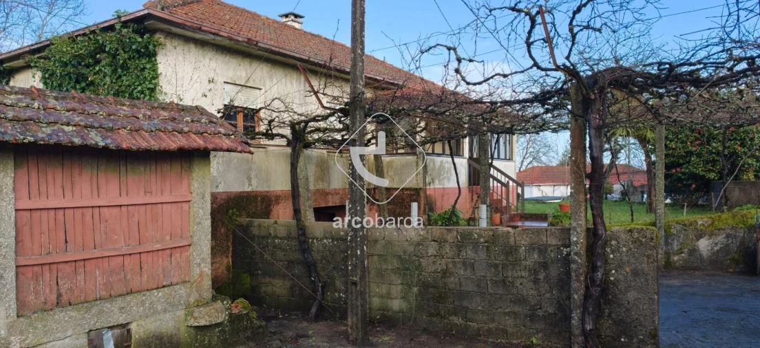 Moradia T3 para Venda em Bico e Cristelo Foto 4