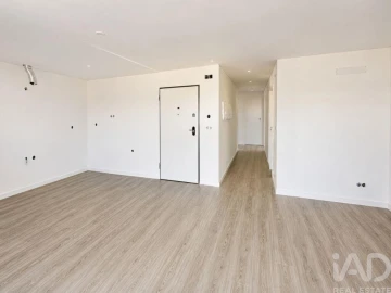 Apartamento T3 para Venda em Corroios