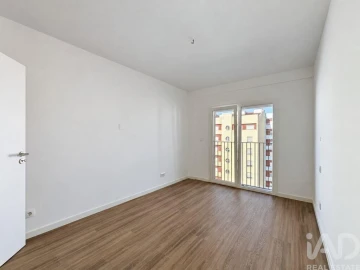 Apartamento T3 para Venda em Corroios