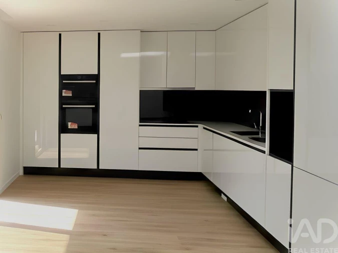 Apartamento T3 para Venda em Corroios Foto 16