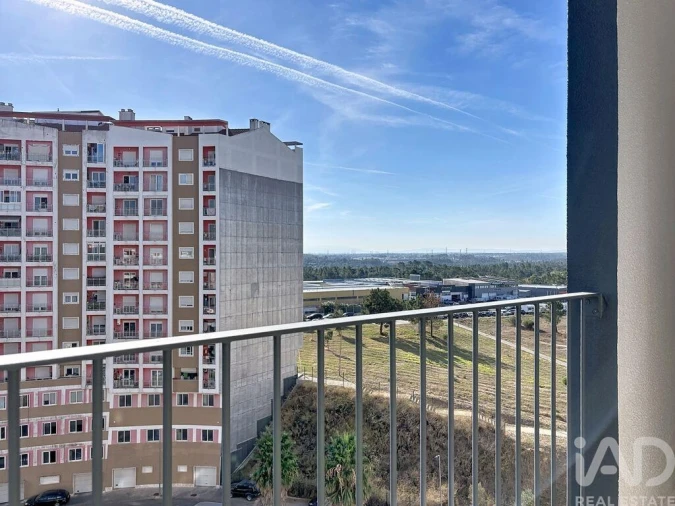 Apartamento T3 para Venda em Corroios Foto 10