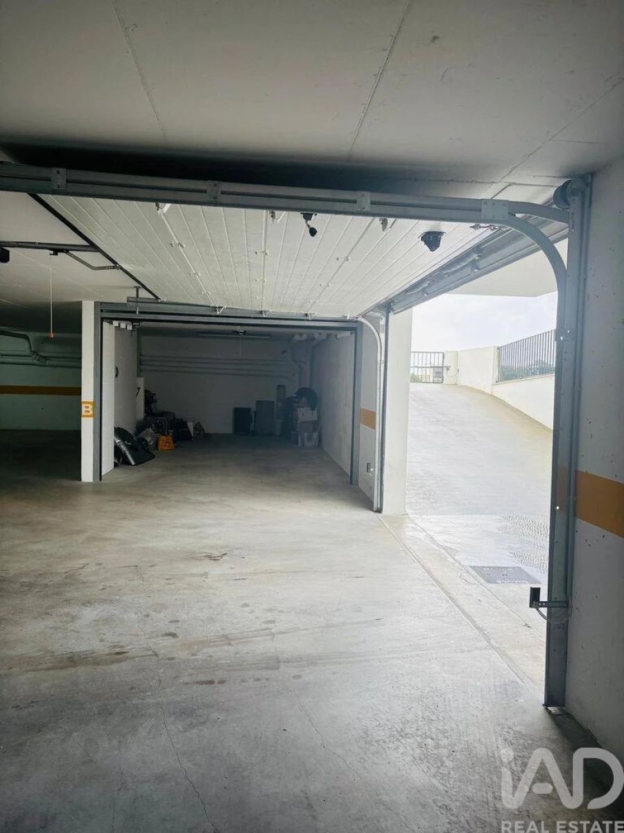 Apartamento T4 para Venda em Nossa Senhora do Pópulo, Coto e São Gregório Foto 28